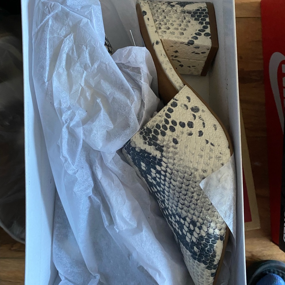 Steve Madden slip on block heel